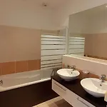 Marina Ile St Martin Joli 4 Pieces Avec Jacuzzi Cap D'agde *