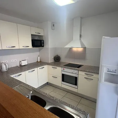 Апартаменти Marina Ile St Martin Joli 4 Pieces Avec Jacuzzi Cap D'agde *