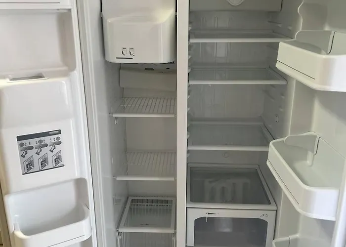 Marina Ile St Martin Joli 4 Pieces Avec Jacuzzi Cap D'agde