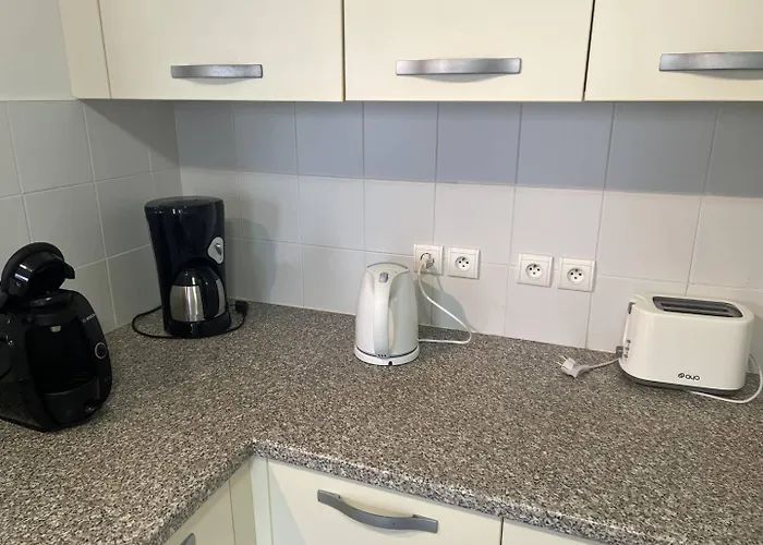 Marina Ile St Martin Joli 4 Pieces Avec Jacuzzi Cap D'agde Apartment Agde